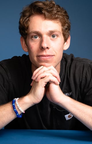 Cover image for Lucas Zelnick Live