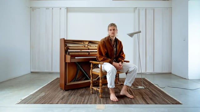 Cover image for Challem