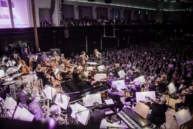 Cover image for Metropole Orkest & Sheléa – Aretha Franklin: Queen of Soul