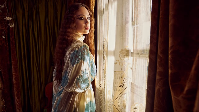 Cover image for Laufey: A Matter of Time